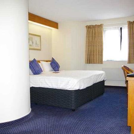 Hôtel Ramada Nottingham . Extérieur photo